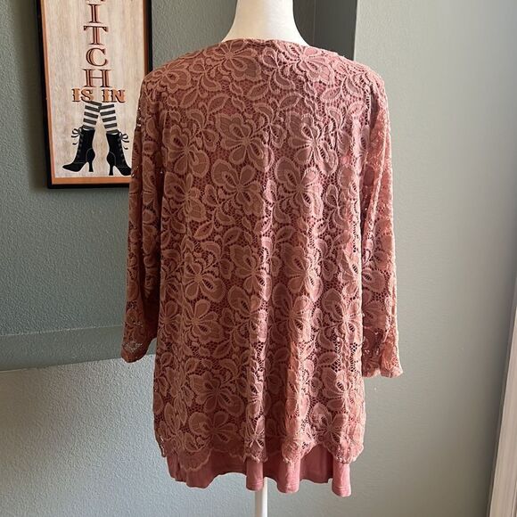 Rose and Olive Blouse  - Picture 4 of 6